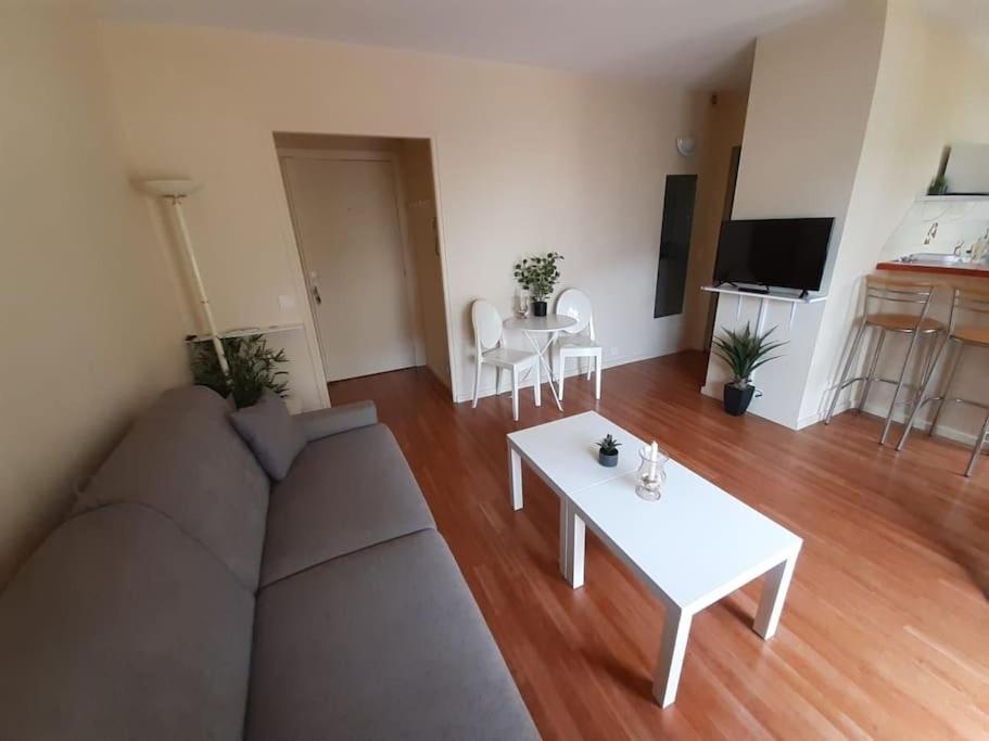 Le Garavan, Superbe Studio Vue Mer Et Vieux ม็องตง ภายนอก รูปภาพ