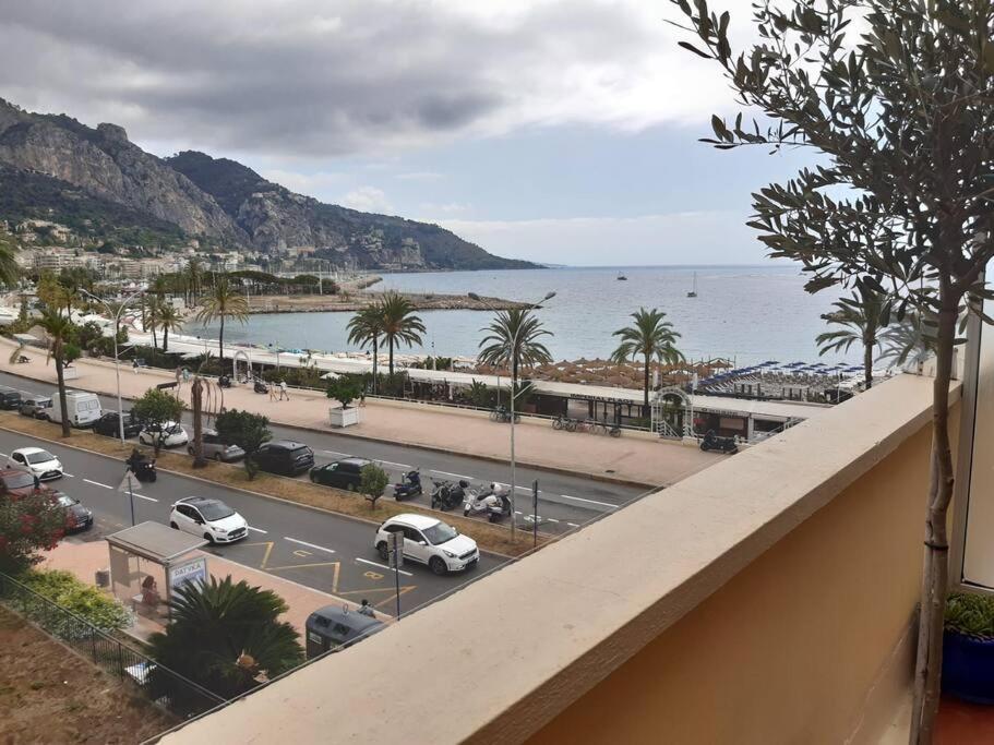 Le Garavan, Superbe Studio Vue Mer Et Vieux ม็องตง ภายนอก รูปภาพ